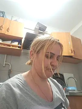 Malichkaanna30 online show from September 2025 01:11:02 PM