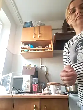 Malichkaanna30 online show from November 2025 02:06:01 PM