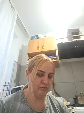 Malichkaanna30 online show from January 2026 02:41:01 PM