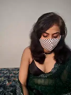 Snapshot of Raat_ki_rani_ chatting on February 2025 09:02:01 PM Raat ki rani online show from February 2025 09:02:01 PM