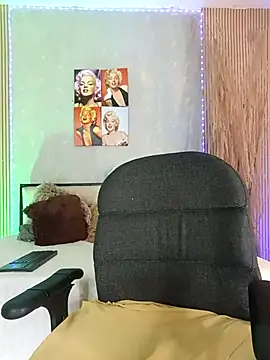 nahiarapalmer19 online show from March 2026 03:29:01 PM