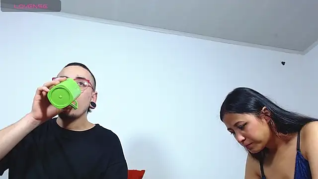 Hot Teens69 online show from December 2024 09:54:01 PM