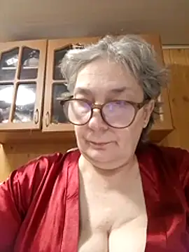 Snapshot of IrinaSweet54 chatting on April 2026 07:33:02 AM IrinaSweet54 online show from April 2026 07:33:02 AM