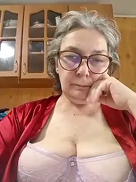 Snapshot of IrinaSweet54 chatting on June 2026 08:44:02 AM IrinaSweet54 online show from June 2026 08:44:02 AM