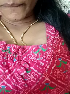 Snapshot of Ambika01 chatting on December 2024 05:31:02 AM Ambika01 online show from December 2024 05:31:02 AM