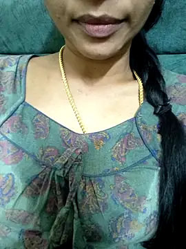 Snapshot of Ambika01 chatting on April 2026 01:58:02 PM Ambika01 online show from April 2026 01:58:02 PM