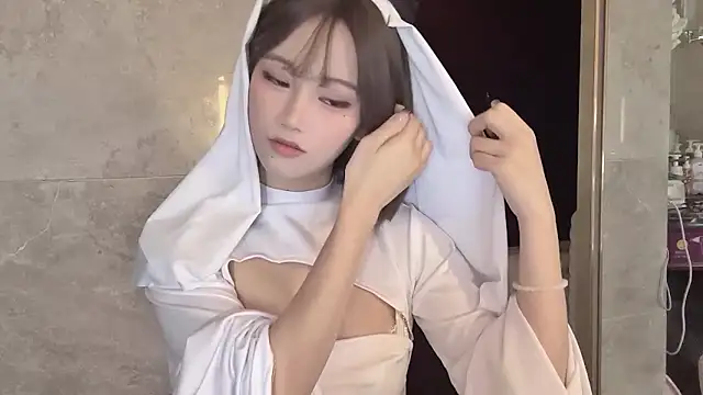 -XunMengLong- online show from November 2025 04:53:01 PM