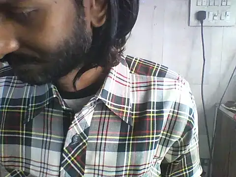 Desi GfBf online show from November 2025 05:40:02 AM