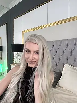 KiaHarper online show from February 2025 01:34:01 AM