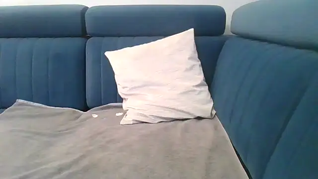 axecoman60 online show from March 2025 08:51:01 PM