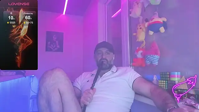 Snapshot of MAGABEAR077 chatting on March 2025 09:56:01 AM MAGABEAR077 online show from March 2025 09:56:01 AM