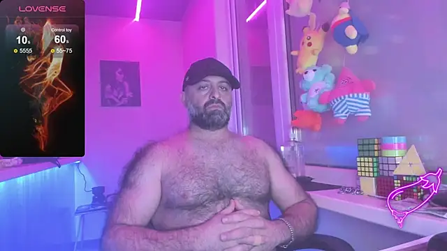 Snapshot of MAGABEAR077 chatting on March 2025 05:45:02 AM MAGABEAR077 online show from March 2025 05:45:02 AM