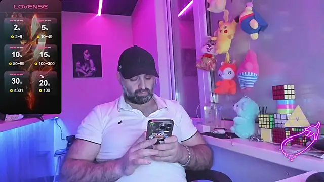 Snapshot of MAGABEAR077 chatting on March 2025 04:01:01 PM MAGABEAR077 online show from March 2025 04:01:01 PM