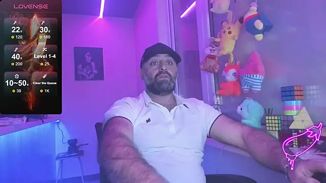 Snapshot of MAGABEAR077 chatting on March 2025 07:42:02 PM MAGABEAR077 online show from March 2025 07:42:02 PM