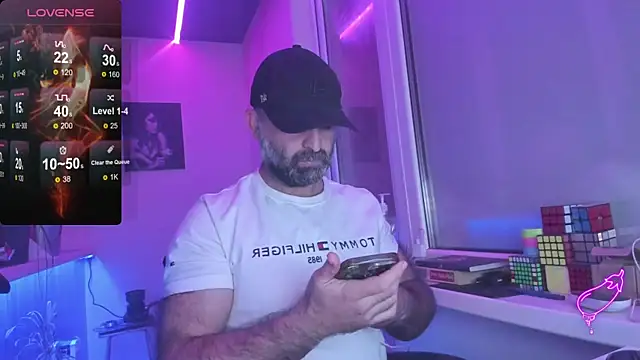 Snapshot of MAGABEAR077 chatting on September 2025 02:24:01 AM MAGABEAR077 online show from September 2025 02:24:01 AM