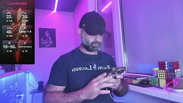 Snapshot of MAGABEAR077 chatting on September 2025 07:14:02 PM MAGABEAR077 online show from September 2025 07:14:02 PM
