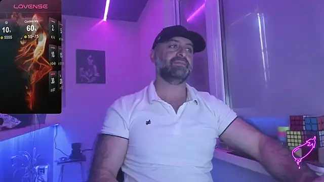Snapshot of MAGABEAR077 chatting on September 2025 11:02:02 AM MAGABEAR077 online show from September 2025 11:02:02 AM