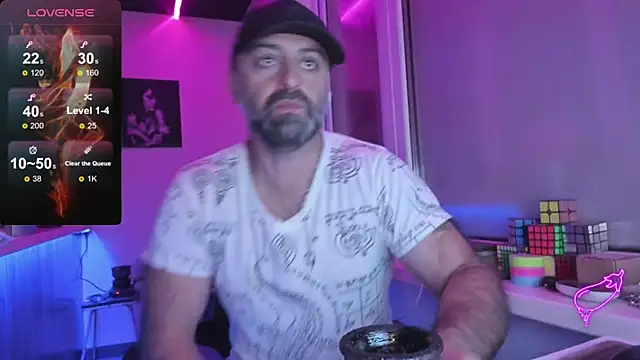 Snapshot of MAGABEAR077 chatting on October 2025 07:47:02 AM MAGABEAR077 online show from October 2025 07:47:02 AM