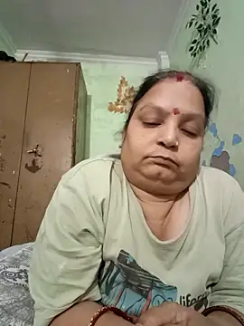 Kavya kapoor online show from October 2025 08:42:02 AM