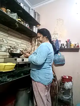 Kavya kapoor online show from February 2026 02:53:01 AM