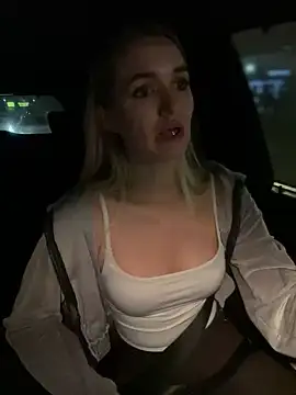 Devill Angel  online show from December 2024 03:48:02 PM