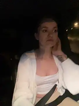 Devill Angel  online show from January 2025 05:05:02 PM