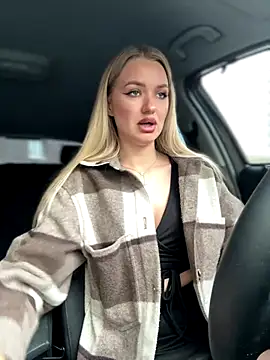 Devill Angel  online show from October 2025 10:36:01 AM