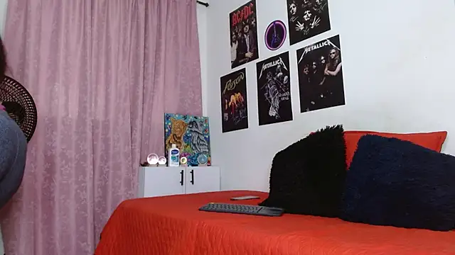 scarlett  morgan online show from November 2025 03:12:02 PM