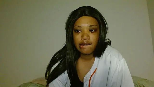 thekelliecapri online show from February 2025 01:32:02 AM