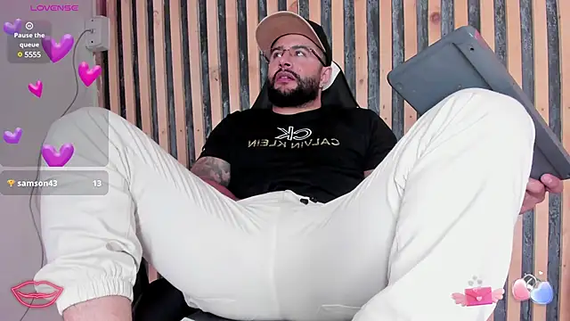 Luke  09 online show from February 2025 03:51:02 PM