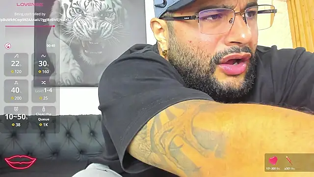 Luke  09 online show from February 2025 12:03:02 PM