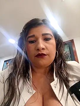 Hannahcandyy online show from October 2025 04:09:02 PM