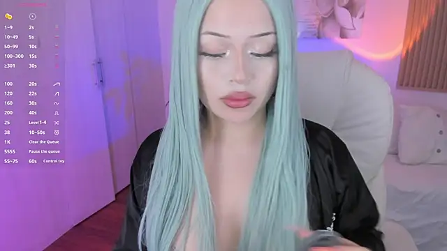 Snapshot of Kendall_Bunnyy chatting on March 2025 06:43:02 PM Kendall Bunnyy online show from March 2025 06:43:02 PM