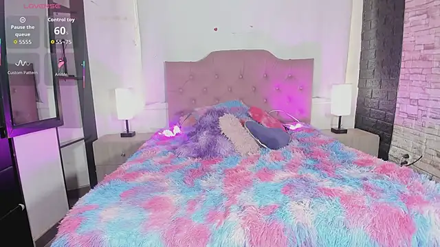 kitty queen10 online show from April 2026 08:09:02 PM