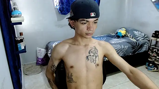 Lovebeng  online show from January 2025 01:02:01 PM