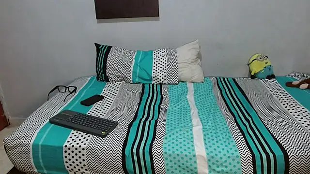 Lovebeng  online show from May 2026 12:05:01 AM