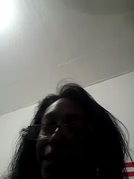 mamakarma1403 online show from September 2025 12:11:01 AM