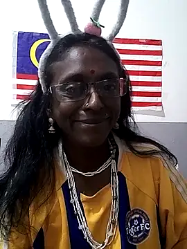 mamakarma1403 online show from October 2025 04:31:02 PM