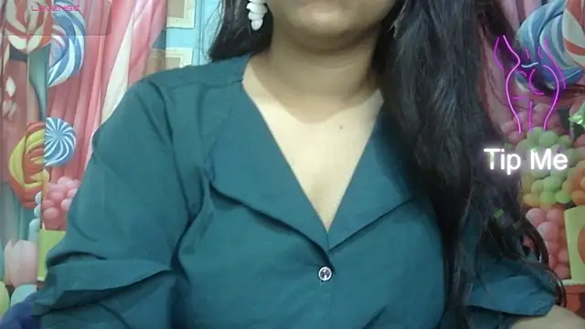 Snapshot of Preeti-Sexy chatting on May 2026 04:42:02 AM Preeti-Sexy online show from May 2026 04:42:02 AM