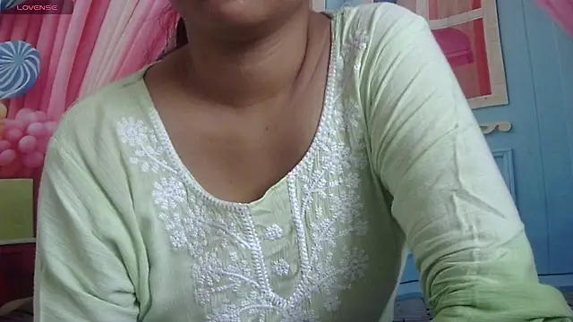 Snapshot of Preeti-Sexy chatting on June 2026 07:51:02 AM Preeti-Sexy online show from June 2026 07:51:02 AM