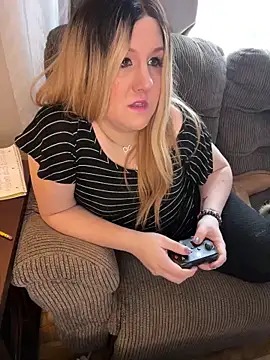 PuckBunny17 online show from December 2024 08:32:01 PM