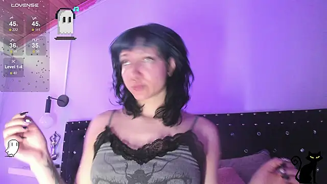 Snapshot of Ghosty_Doll chatting on November 2025 08:32:01 PM Ghosty Doll online show from November 2025 08:32:01 PM