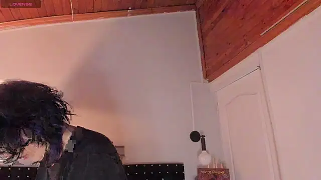 Snapshot of Ghosty_Doll chatting on January 2026 08:13:02 PM Ghosty Doll online show from January 2026 08:13:02 PM