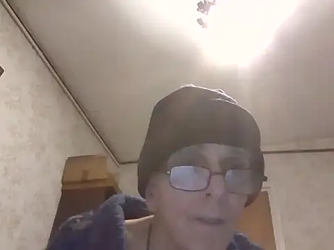 mariusica1xh online show from October 2025 09:02:01 PM