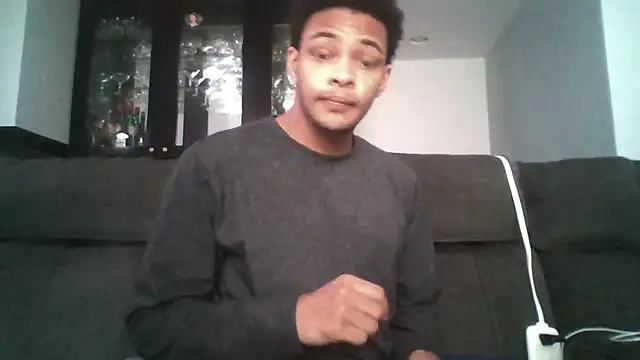 nintendogaymer69 online show from October 2025 10:09:02 PM