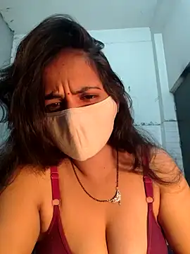 Snapshot of Nehubhabhi26 chatting on December 2024 04:49:02 PM Nehubhabhi26 online show from December 2024 04:49:02 PM