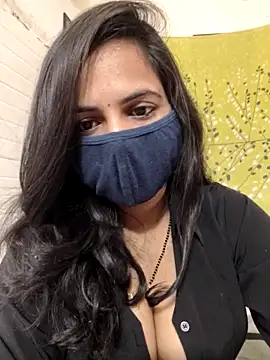 Snapshot of Nehubhabhi26 chatting on October 2025 04:38:01 AM Nehubhabhi26 online show from October 2025 04:38:01 AM