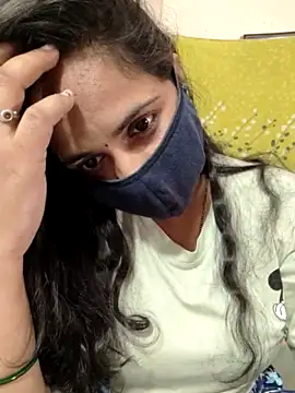 Snapshot of Nehubhabhi26 chatting on November 2025 05:40:01 AM Nehubhabhi26 online show from November 2025 05:40:01 AM