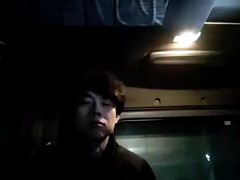 whitebriefboy online show from January 2025 02:28:01 PM