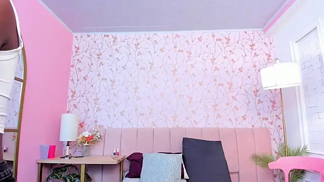 amber-hill online show from March 2026 07:41:02 PM